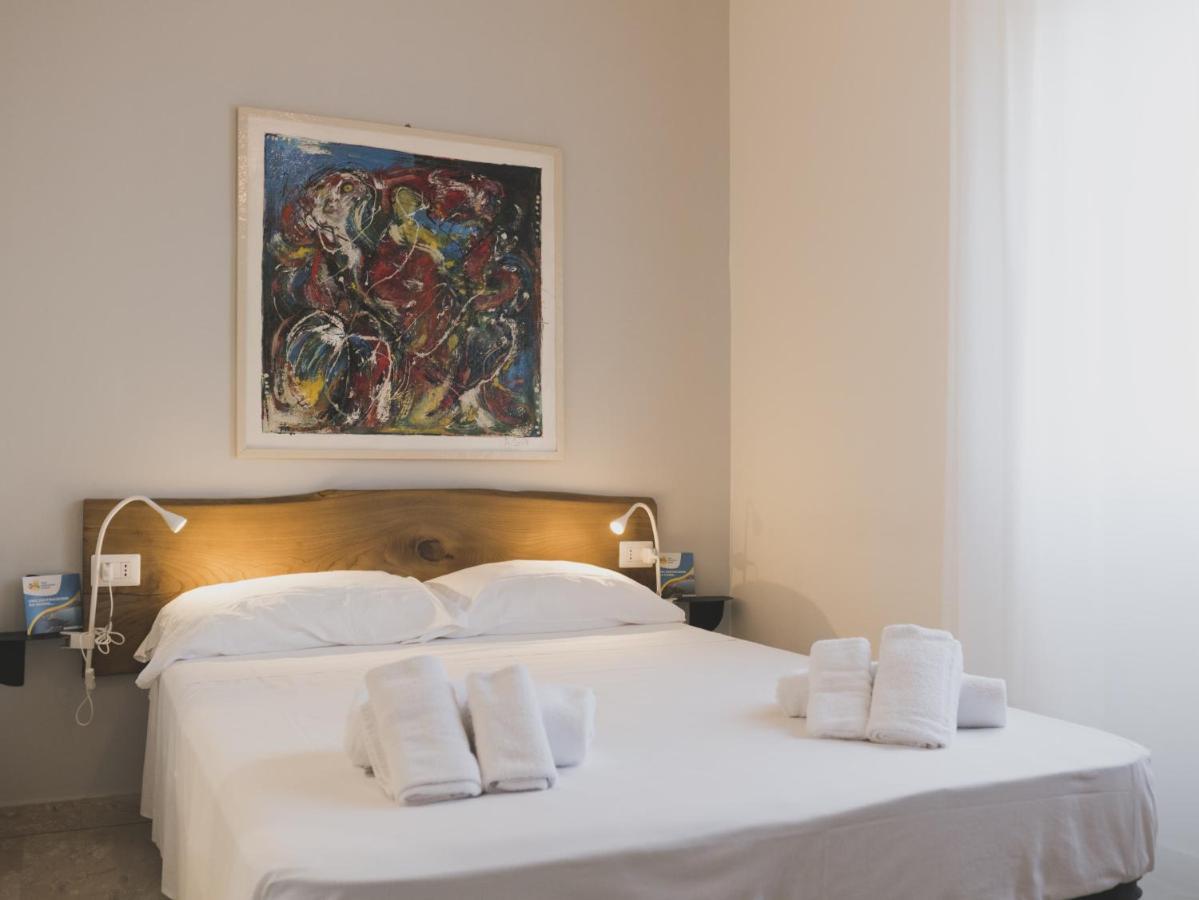 Minturnae Hotel Скаури Экстерьер фото