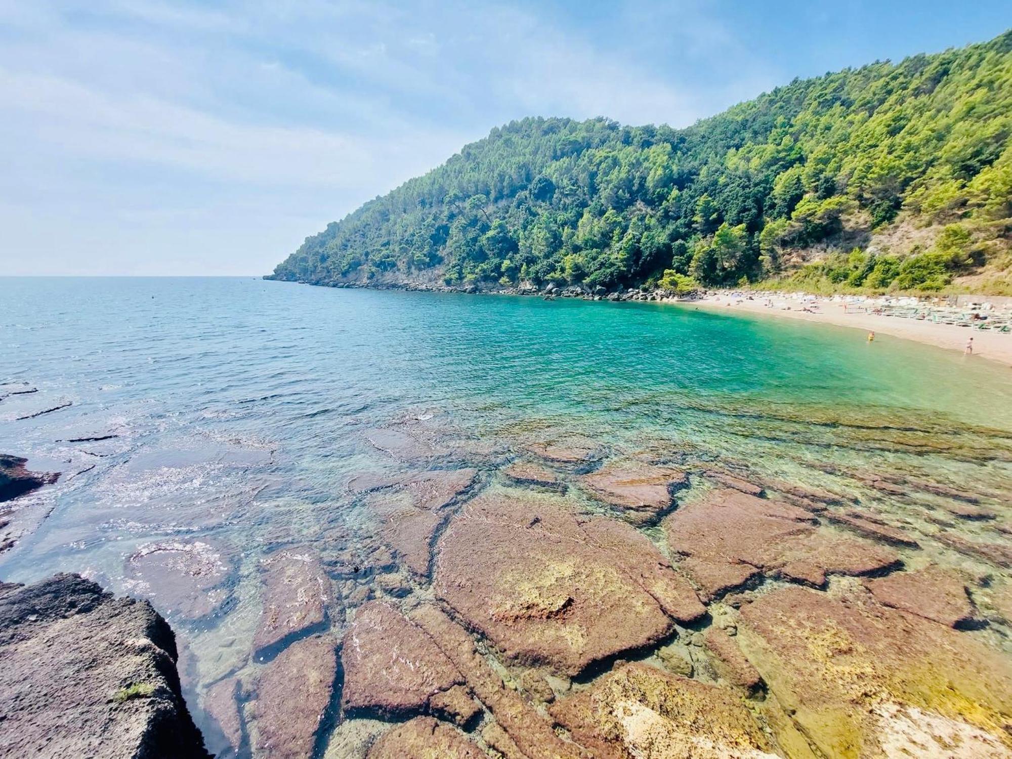 Minturnae Hotel Скаури Экстерьер фото