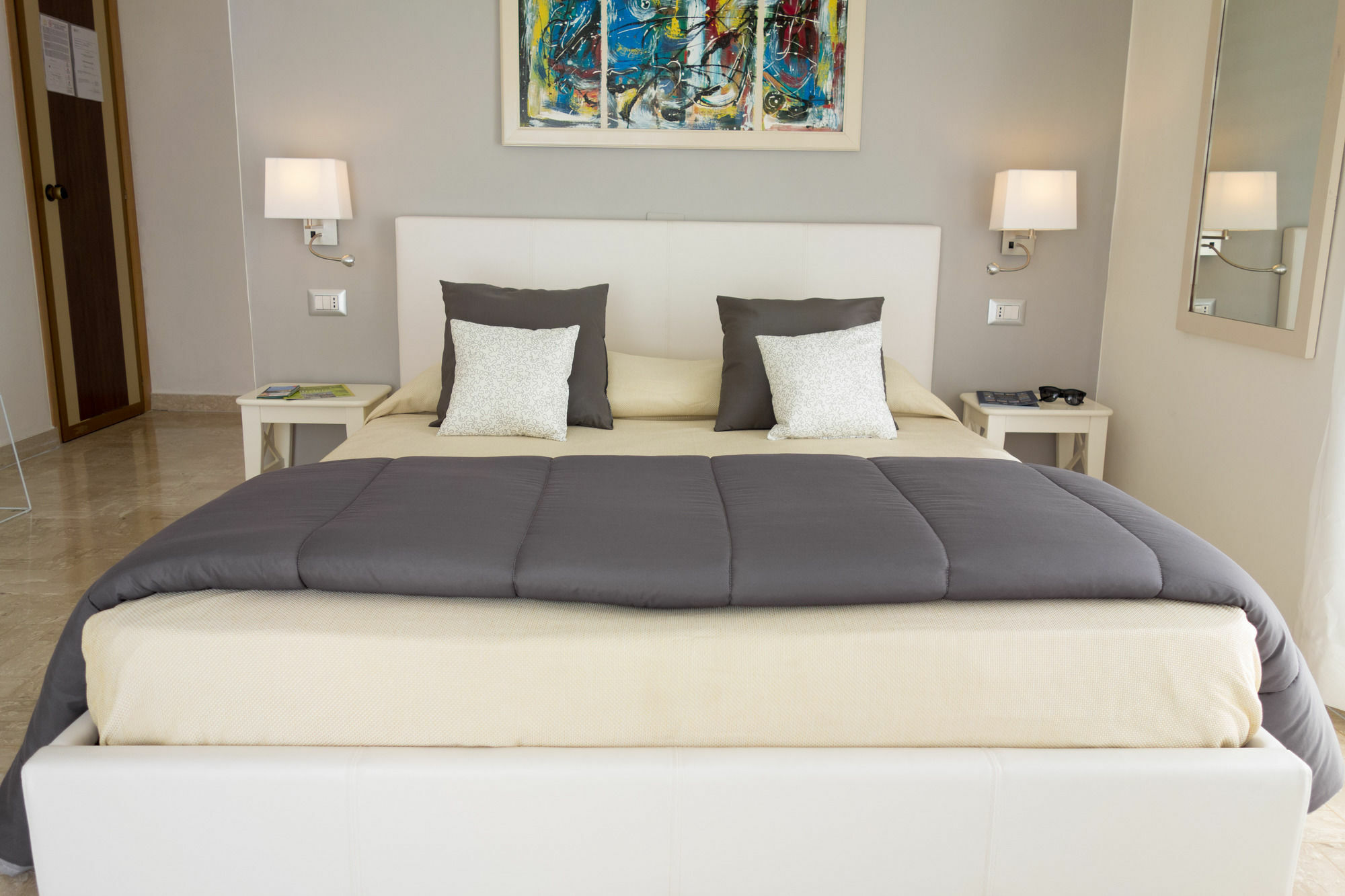 Minturnae Hotel Скаури Экстерьер фото