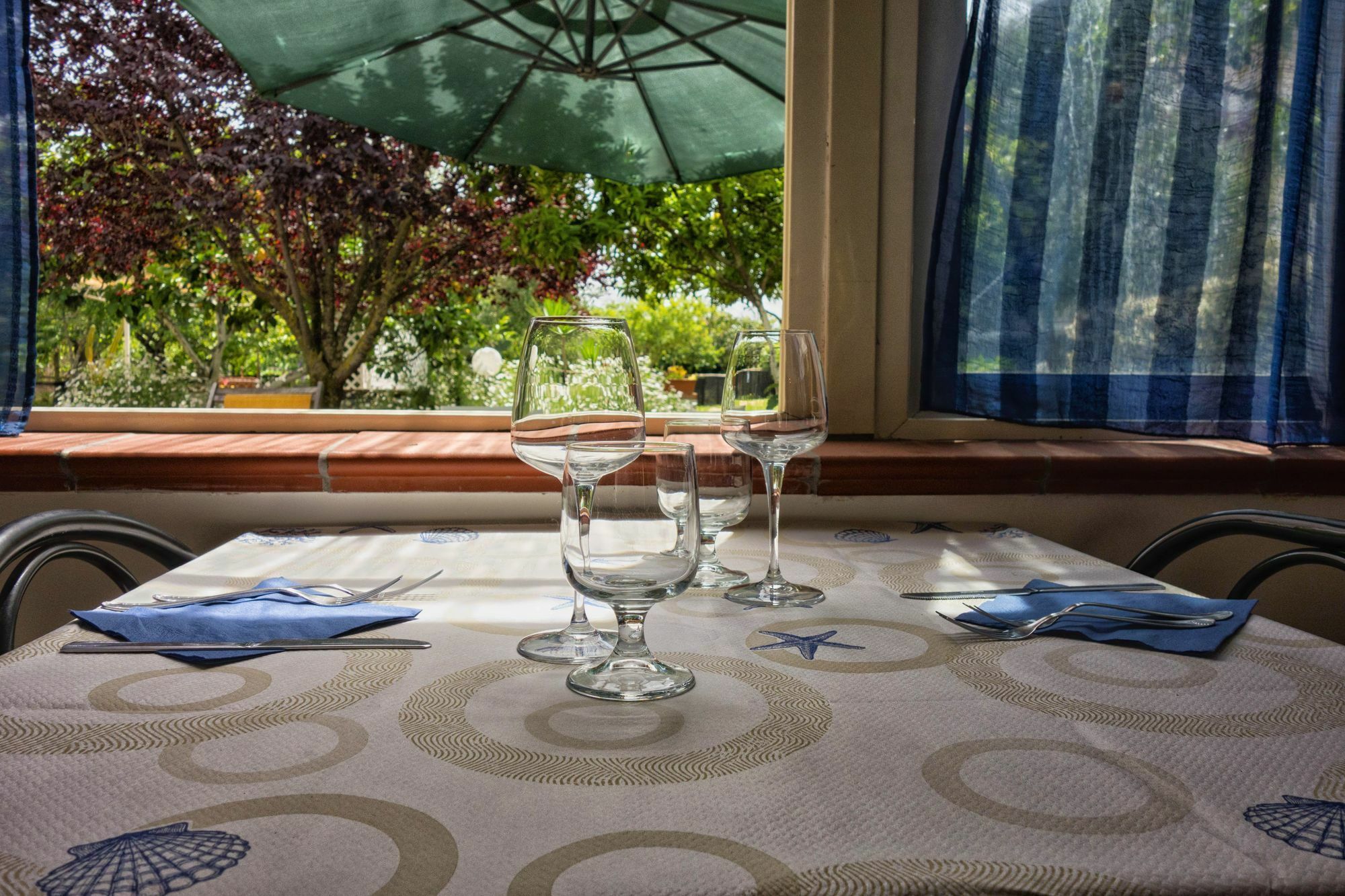 Minturnae Hotel Скаури Экстерьер фото